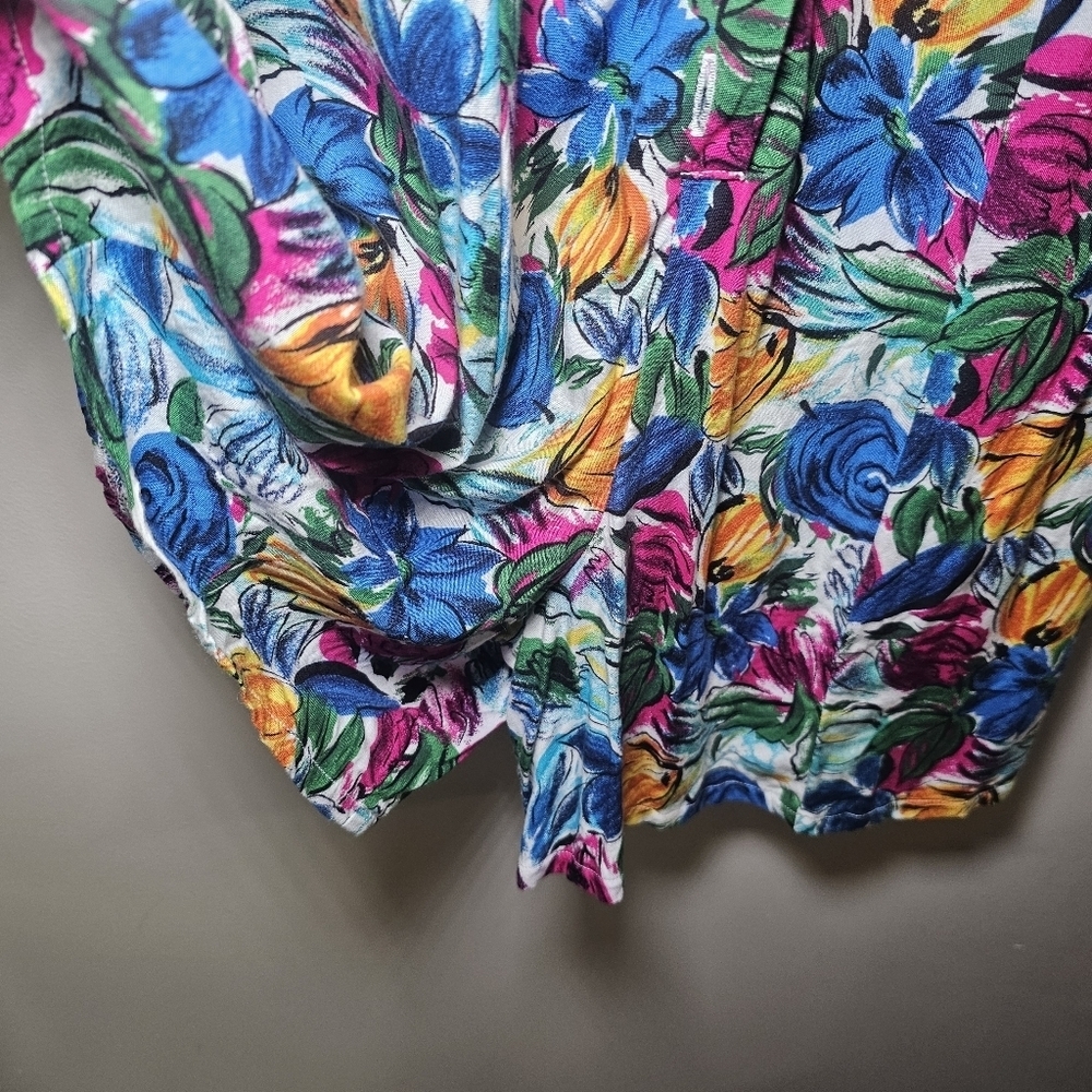 Jennie Brooke Vintage 90s Floral Sleeveless Tie-Front Romper Painterly Print - Picture 14 of 17